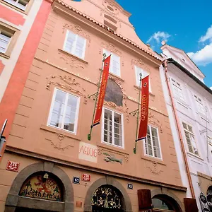 hotellátogatás